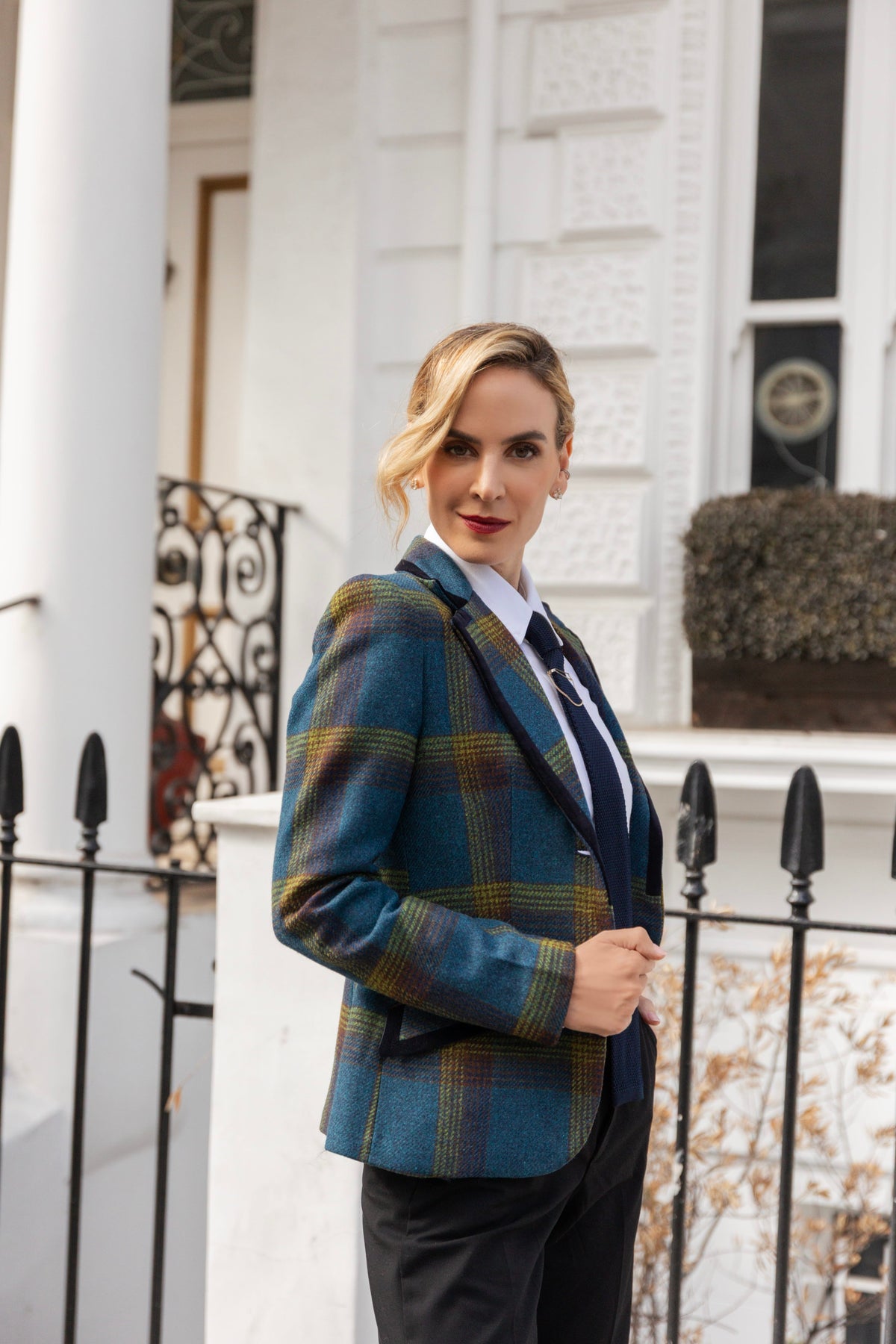 Aubrey Peacock & Moss Check