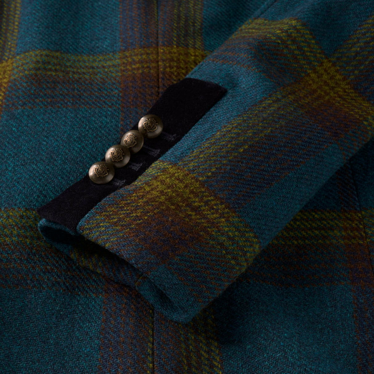 Aubrey Peacock & Moss Check
