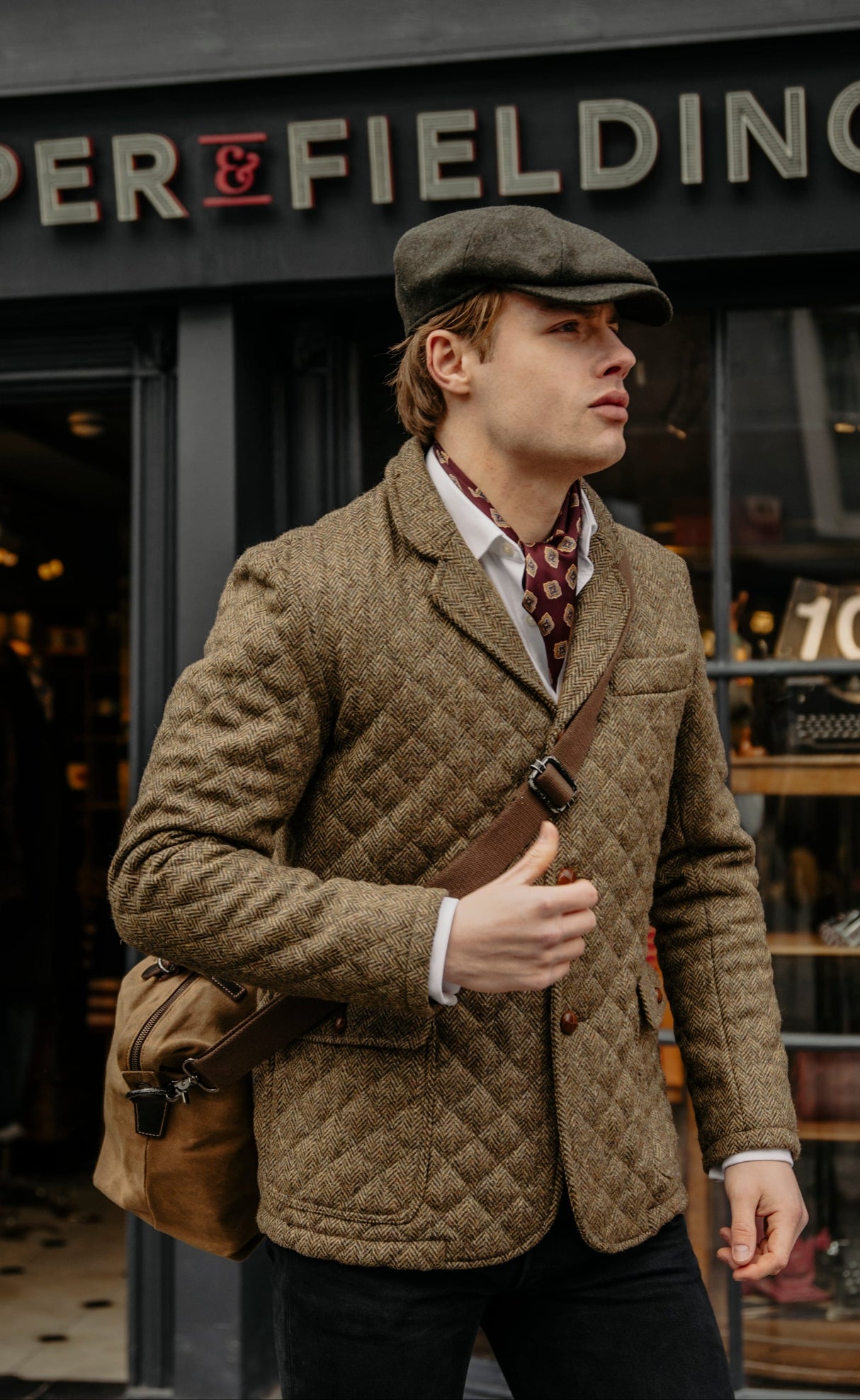 The Avondale - Wax Cotton Weekender Camel
