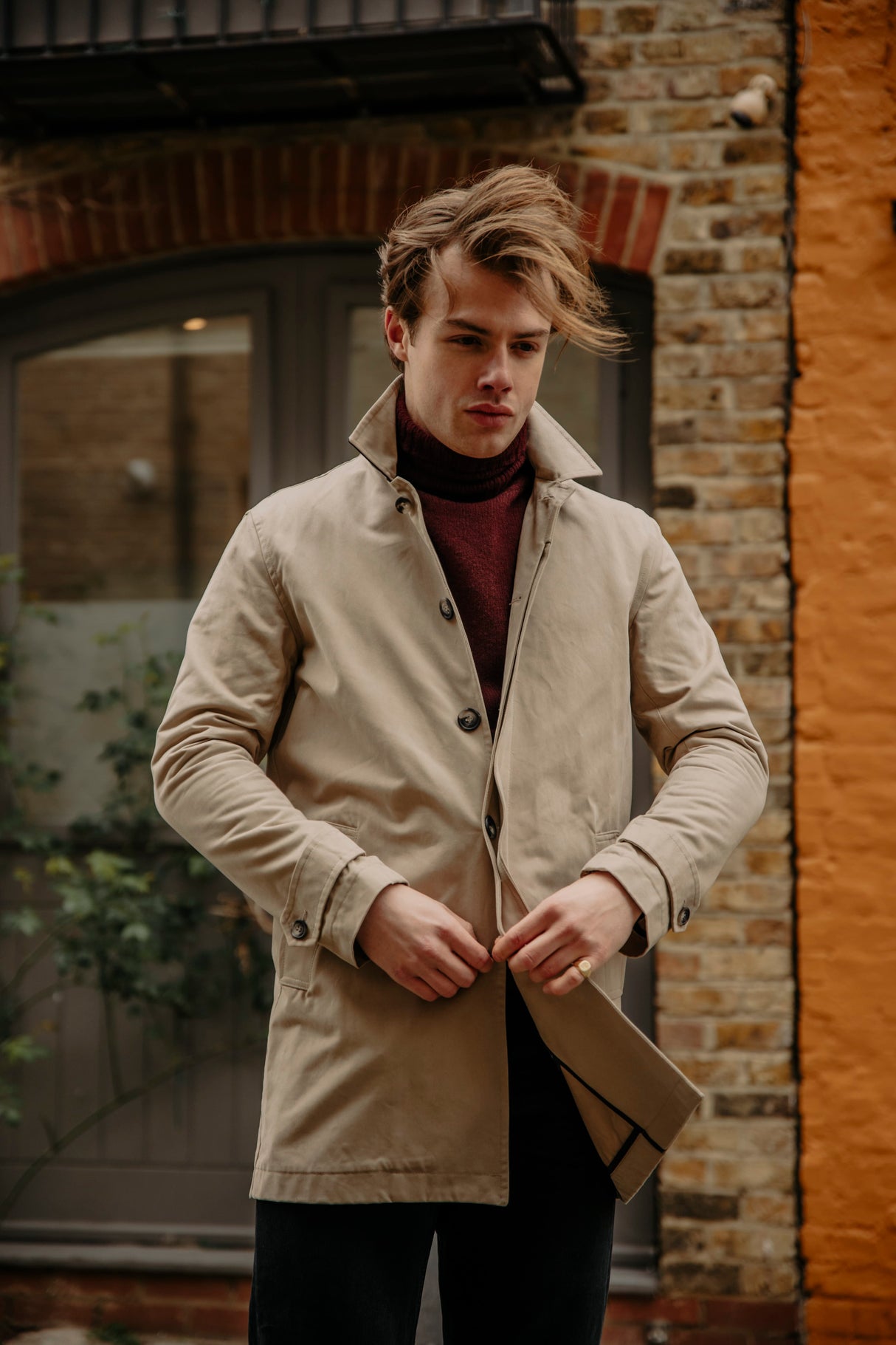 The Powis - Mac Raincoat - Beige