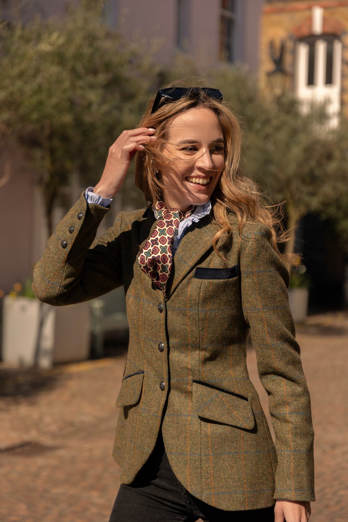 Portobello - Tweed Jacket in Moss Green with Navy Velvet