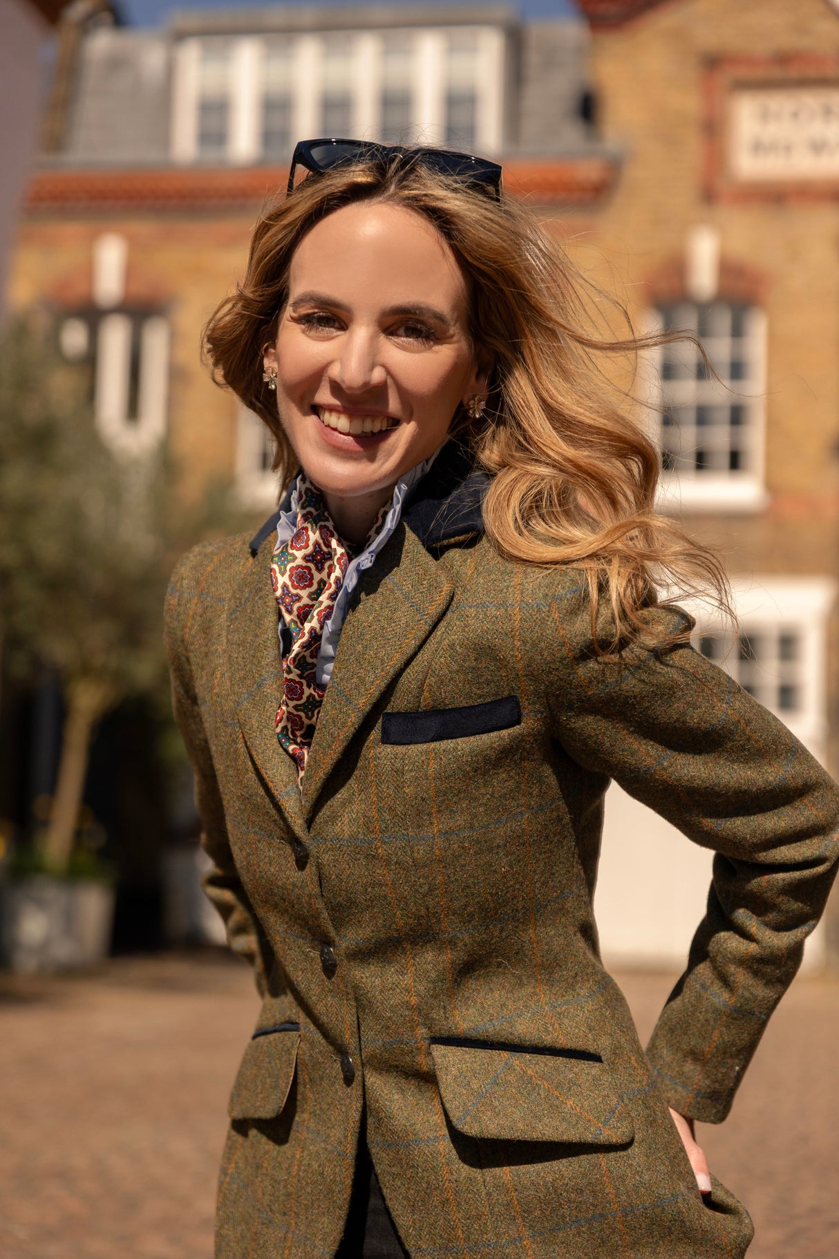Portobello - Tweed Jacket in Moss Green with Navy Velvet