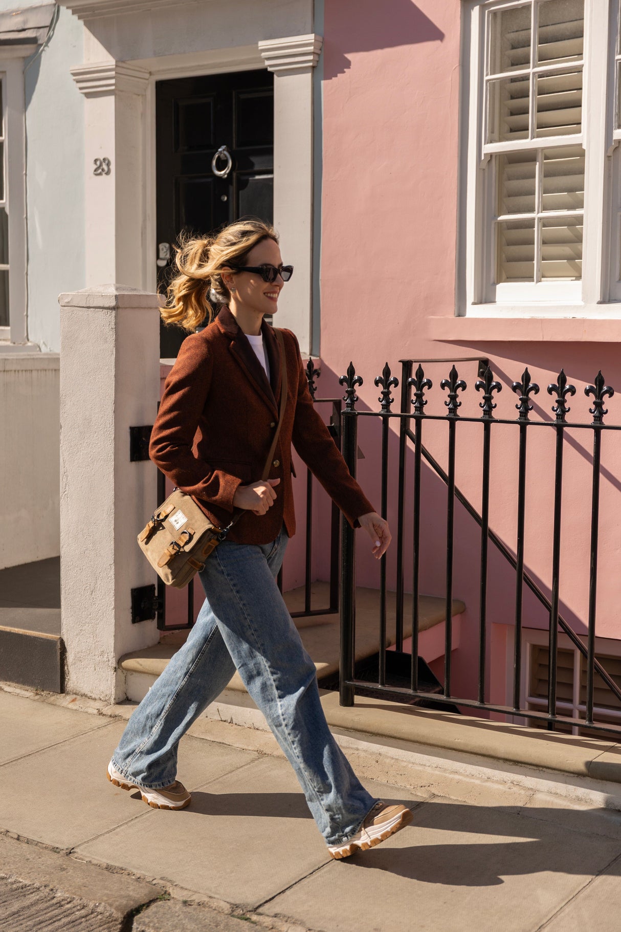 Heritage Canvas Brown Crossbody Bag - The Buckley