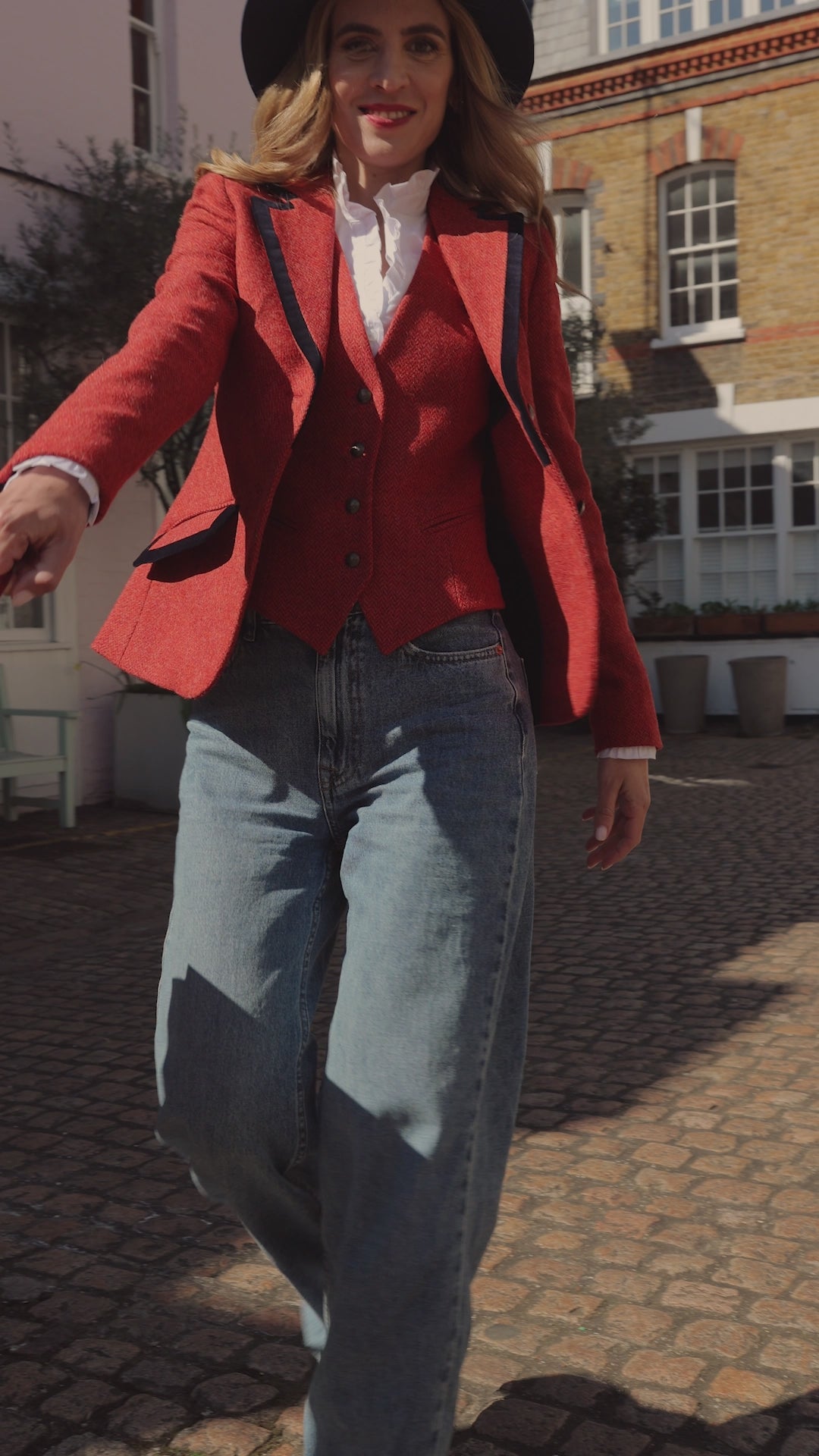 Aubrey Herringbone Tweed Jacket in Scarlet – Stumper & Fielding